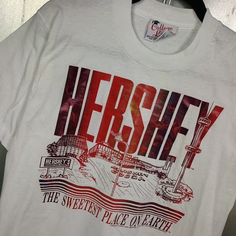 Hershey Chocolate World Amusement Park Vintage Shirt Medium Soft 50/50 Blend 90s